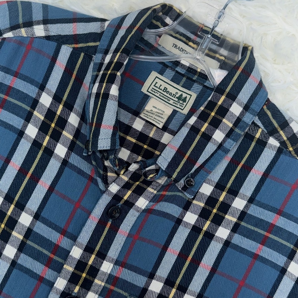 LL Bean Shirt Mens S Blue Plaid Traditional Fit Long Sleeve Cotton 228061